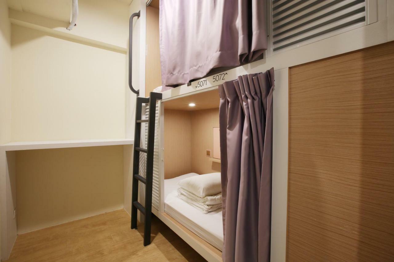 Loosha Hostel Тайчжун Экстерьер фото