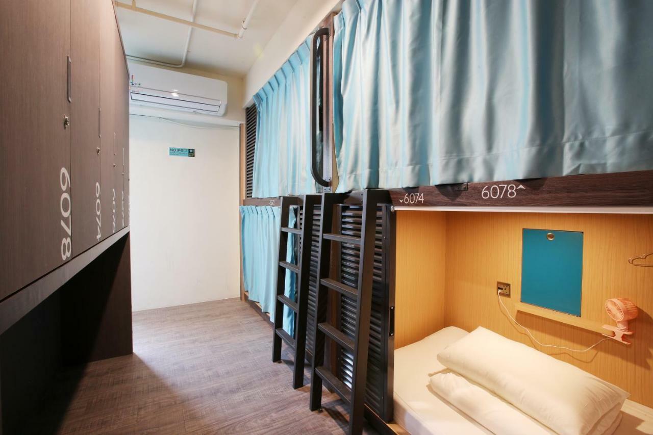 Loosha Hostel Тайчжун Экстерьер фото